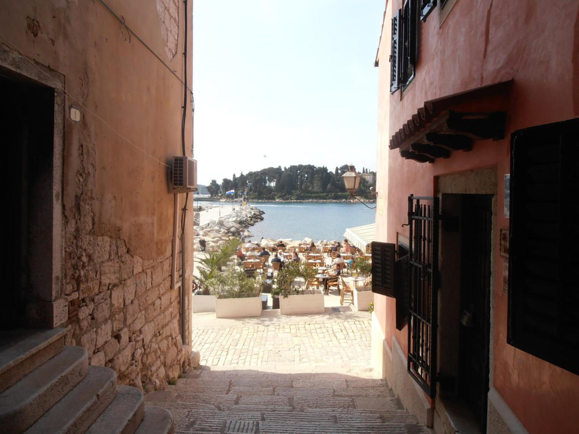 רוביני Rooms Da Angelica Old City מראה חיצוני תמונה